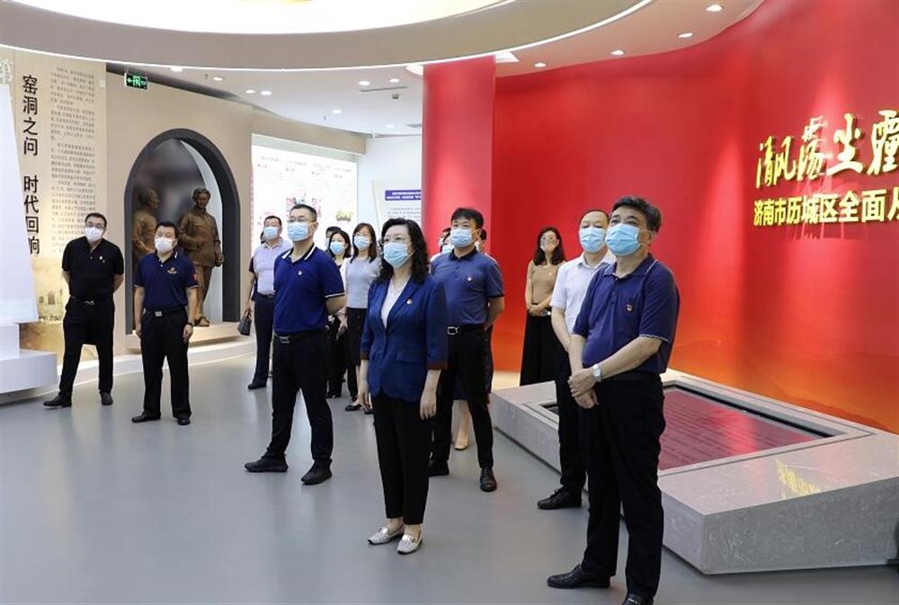 伟德国际victor1946集团 开展全面从严治党警示教育活动